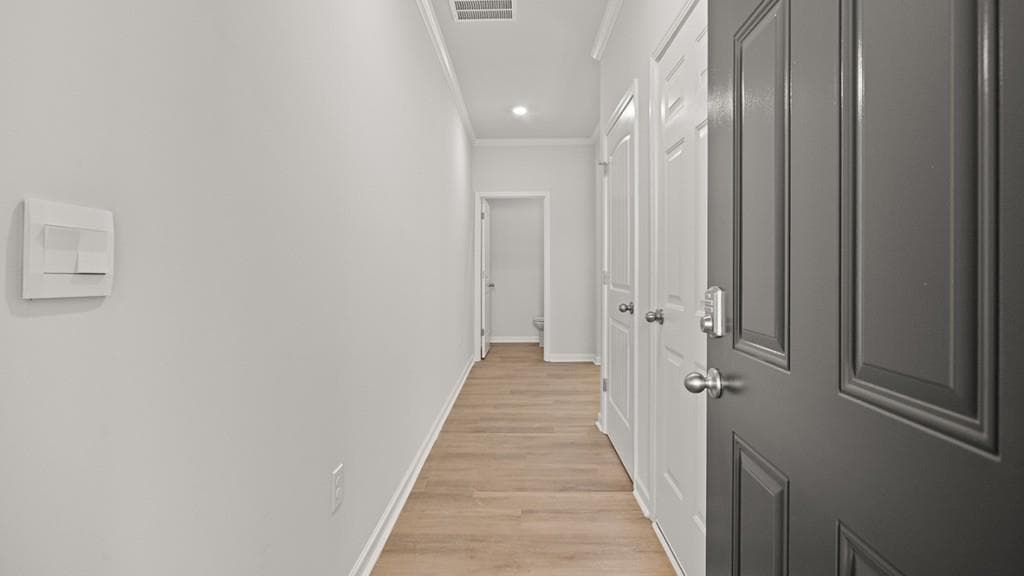 3 bedroom, 3 bathroom, 1,877 sq ft townhouse under contract at 6657 Parsons Street, Flowery Branch, GA 30542 — photo 3