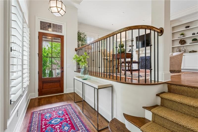 4 bedroom, 5 bathroom, 3,877 sq ft townhouse for sale at 2775 Paces Lookout Lane, Atlanta, GA 30339 — photo 4