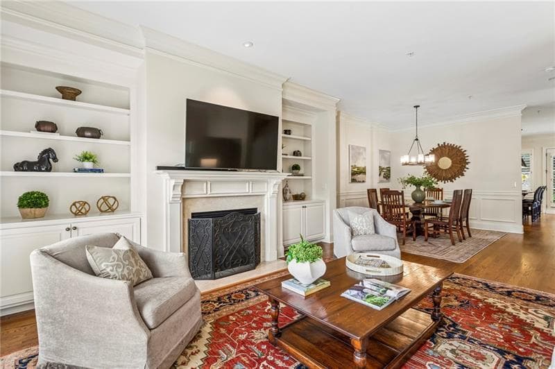 4 bedroom, 5 bathroom, 3,877 sq ft townhouse for sale at 2775 Paces Lookout Lane, Atlanta, GA 30339 — photo 7