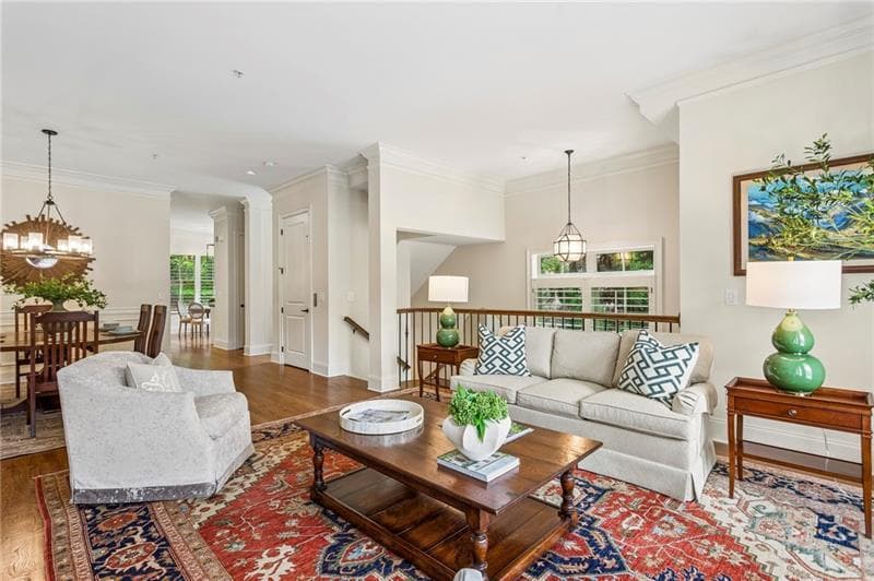4 bedroom, 5 bathroom, 3,877 sq ft townhouse for sale at 2775 Paces Lookout Lane, Atlanta, GA 30339 — photo 8