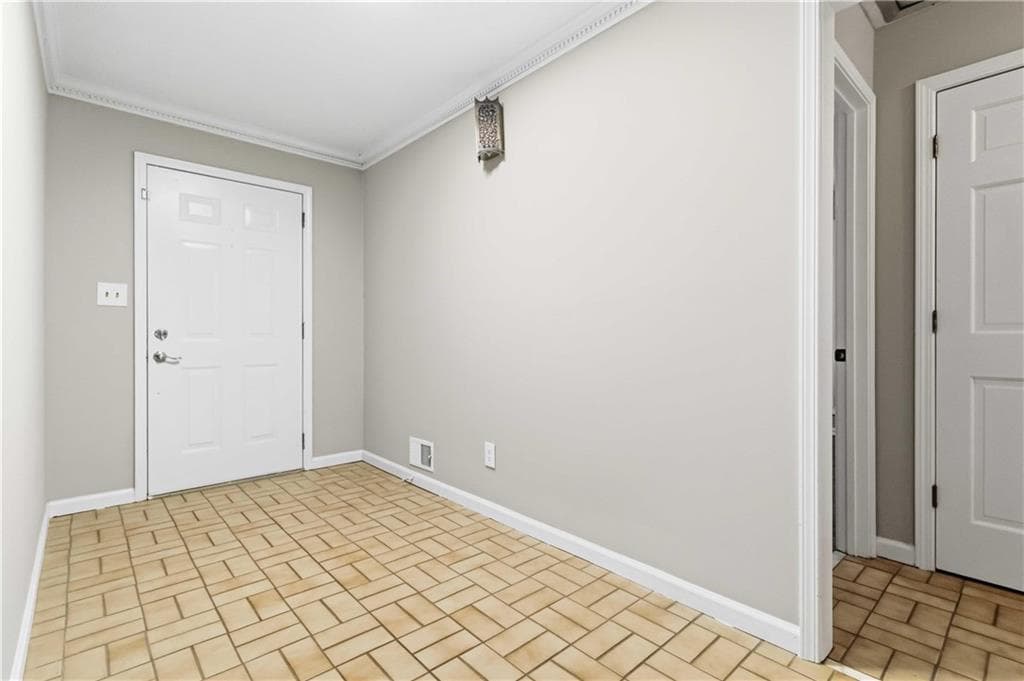 3 bedroom, 3 bathroom, 1,864 sq ft single family residence for sale at 760 Pine Needle Road, Hampton, GA 30228 — photo 6