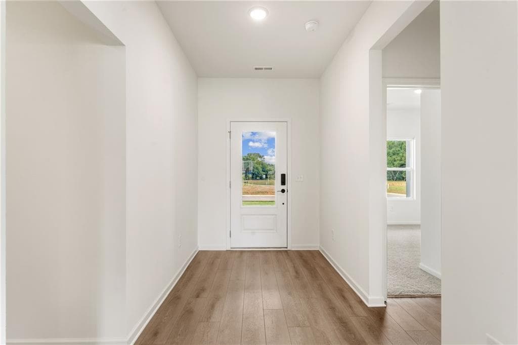 2 bedroom, 2 bathroom, 1,504 sq ft single family residence for sale at 406 Bluegrass Lane, Rockmart, GA 30153 — photo 3