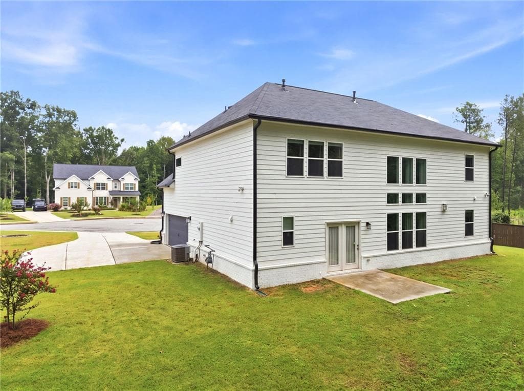 5 bedroom, 4 bathroom, 3,073 sq ft single family residence for sale at 462 Sylvie Drive, Mcdonough, GA 30252 — photo 5