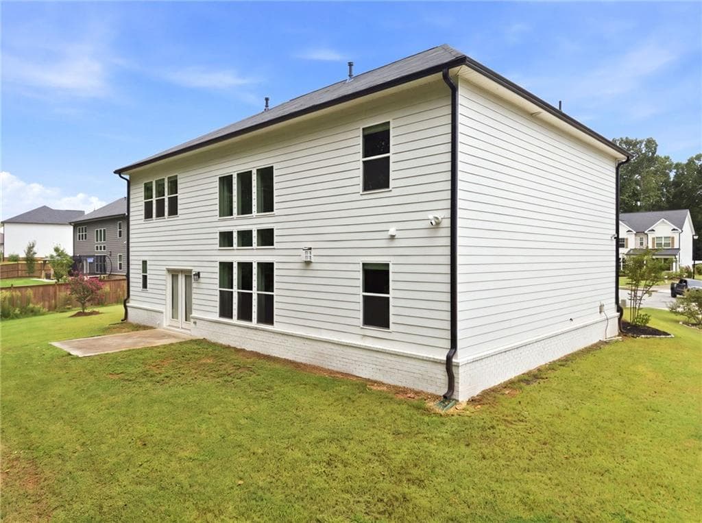 5 bedroom, 4 bathroom, 3,073 sq ft single family residence for sale at 462 Sylvie Drive, Mcdonough, GA 30252 — photo 6