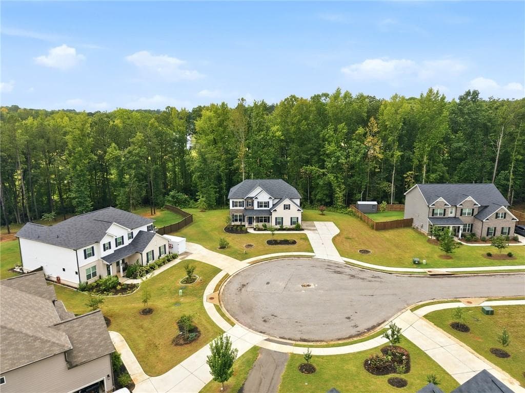 5 bedroom, 4 bathroom, 3,073 sq ft single family residence for sale at 462 Sylvie Drive, Mcdonough, GA 30252 — photo 7