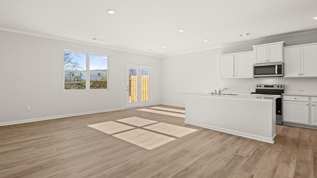 3 bedroom, 3 bathroom, 1,857 sq ft townhouse for sale at 6653 Parsons Street, Flowery Branch, GA 30542 — photo 8