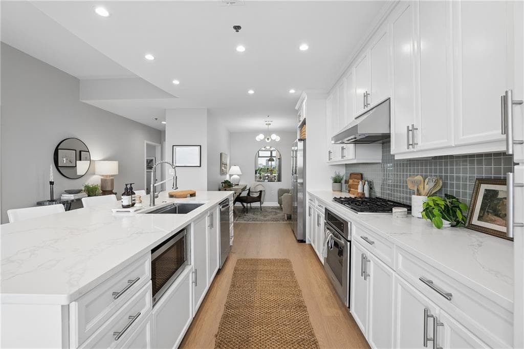 2 bedroom, 3 bathroom, 1,801 sq ft condominium for sale at 270 17th Street 909, Atlanta, GA 30363 — photo 10