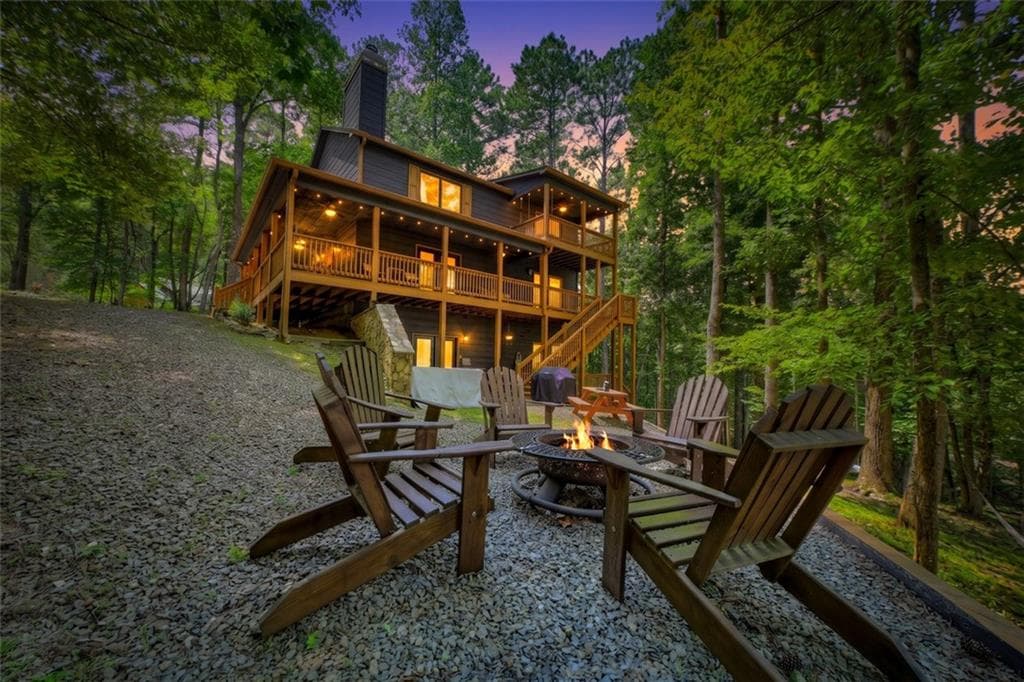 3 bedroom, 3 bathroom, 3,024 sq ft single family residence for sale at 22 Kings Court, Ellijay, GA 30540 — photo 3