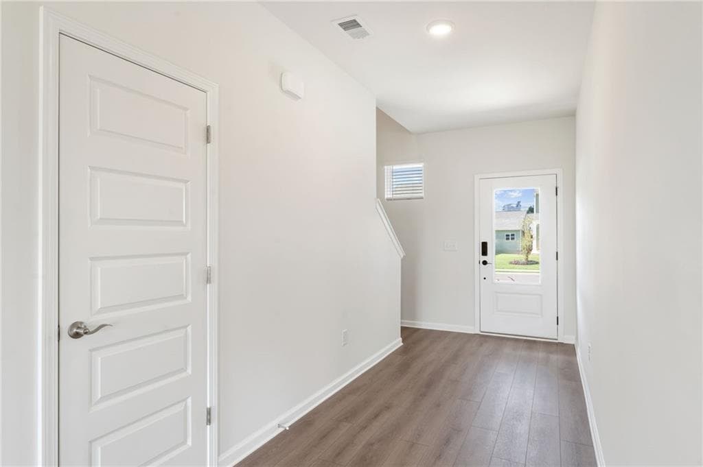 4 bedroom, 3 bathroom, 1,670 sq ft single family residence for sale at 512 Township Avenue, Rockmart, GA 30153 — photo 5