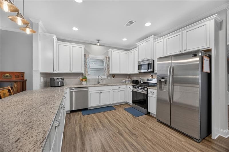 4 bedroom, 3 bathroom, 2,350 sq ft single family residence under contract at 235 Rosemary Landing, Dallas, GA 30132 — photo 10