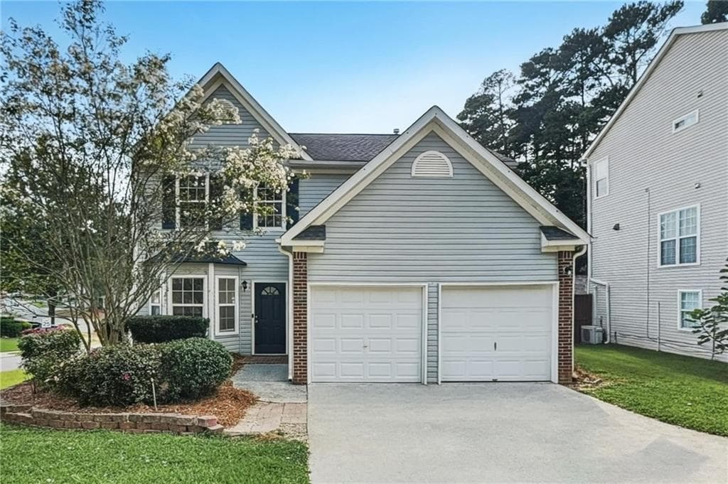 3 bedroom, 3 bathroom, 2,061 sq ft single family residence for sale at 3514 Palisade Cove, Duluth, GA 30096 — photo 1 of 25