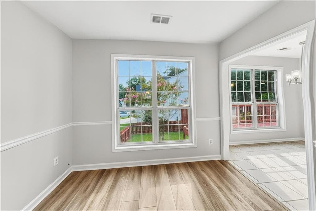 3 bedroom, 3 bathroom, 2,061 sq ft single family residence for sale at 3514 Palisade Cove, Duluth, GA 30096 — photo 8
