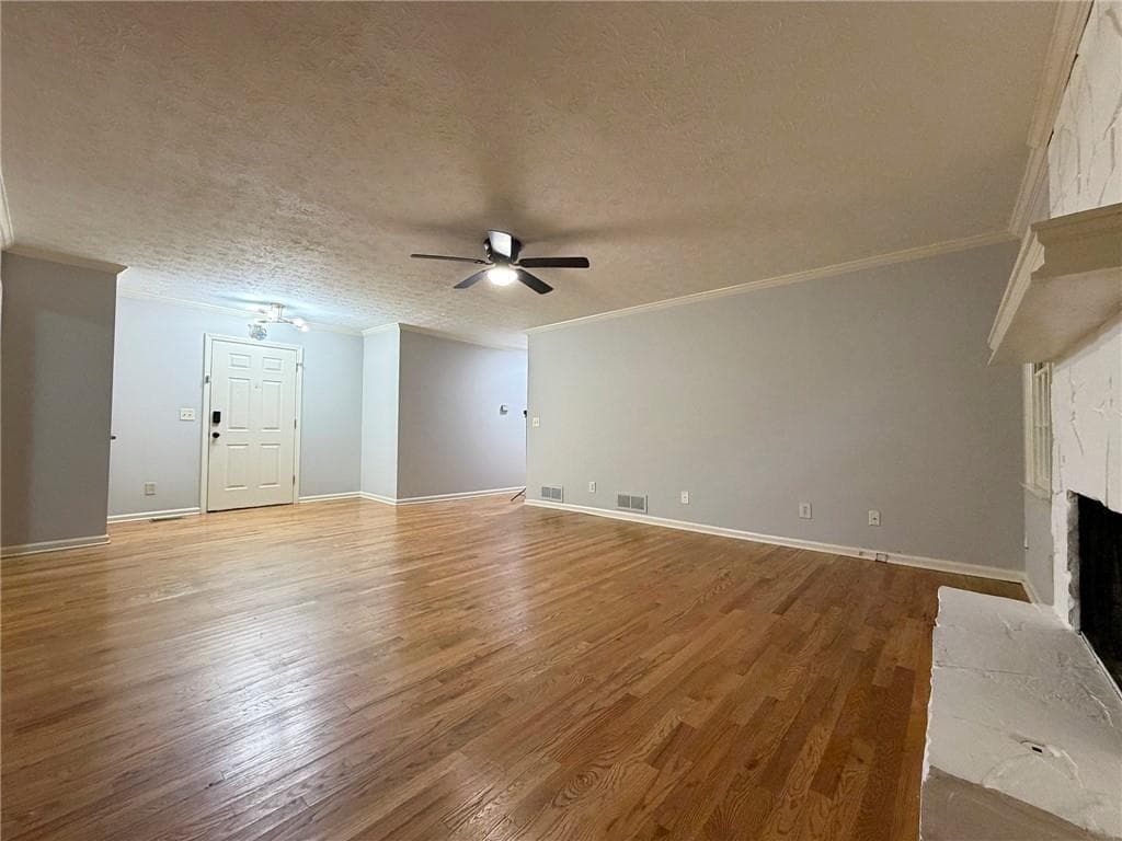 3 bedroom, 2 bathroom, 1,461 sq ft single family residence for sale at 3676 Lenora Church Road, Snellville, GA 30039 — photo 6