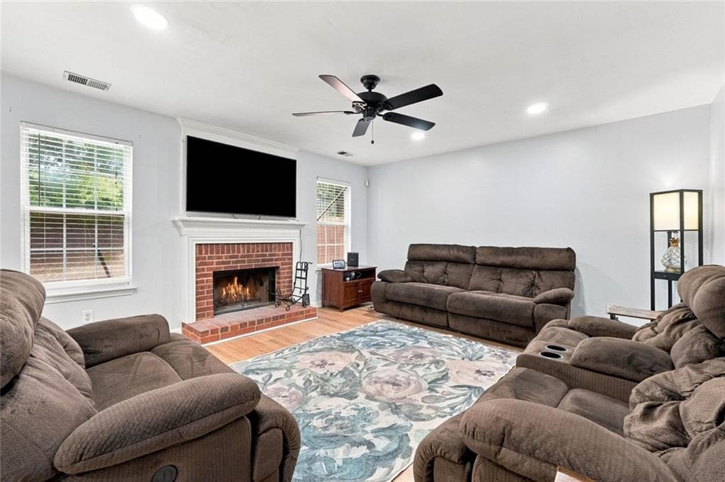 4 bedroom, 3 bathroom, 2,686 sq ft single family residence for sale at 4347 Sentinel Place, Kennesaw, GA 30144 — photo 5