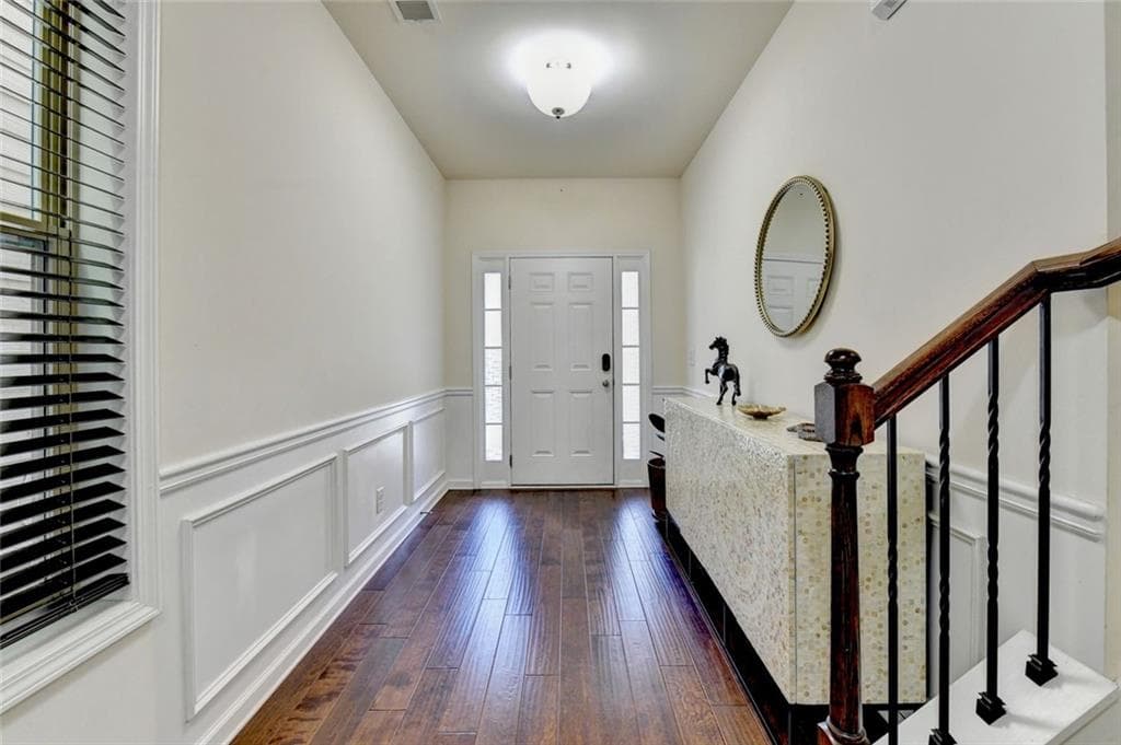 4 bedroom, 4 bathroom, 2,842 sq ft single family residence for sale at 156 Staley Dr, Tucker, GA 30084 — photo 4
