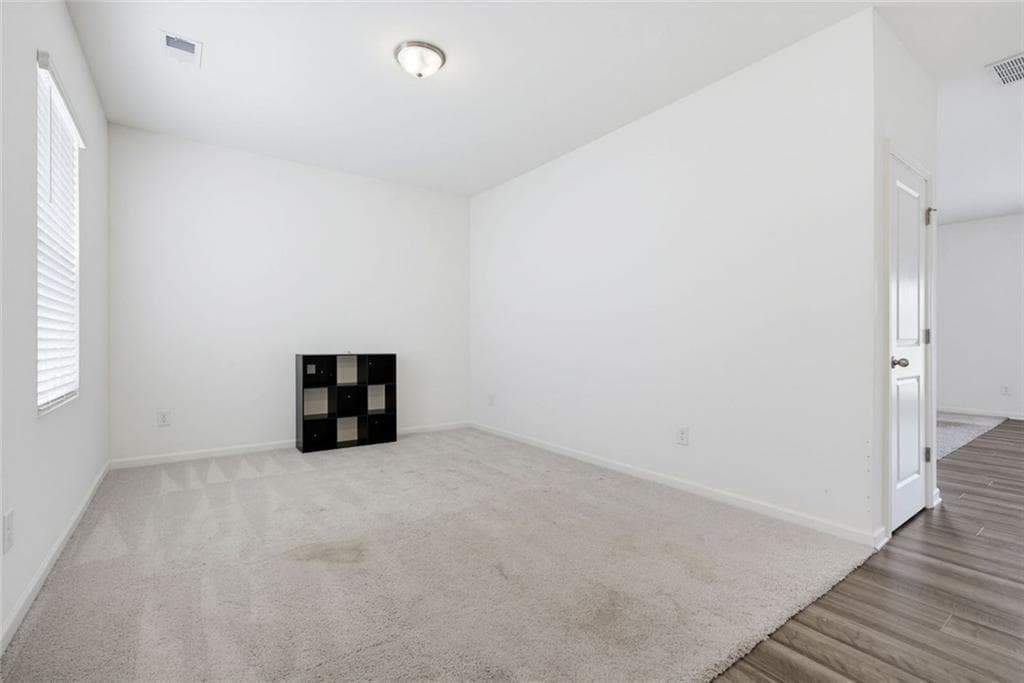 4 bedroom, 3 bathroom, 2,132 sq ft single family residence for sale at 611 NW Revenna Way, Cartersville, GA 30120 — photo 5
