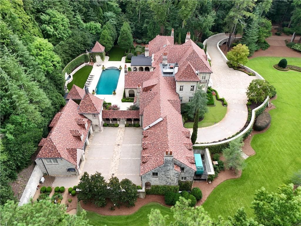 6 bedroom, 12 bathroom, 18,988 sq ft single family residence for sale at 5375 Long Island Drive, Atlanta, GA 30327 — photo 4