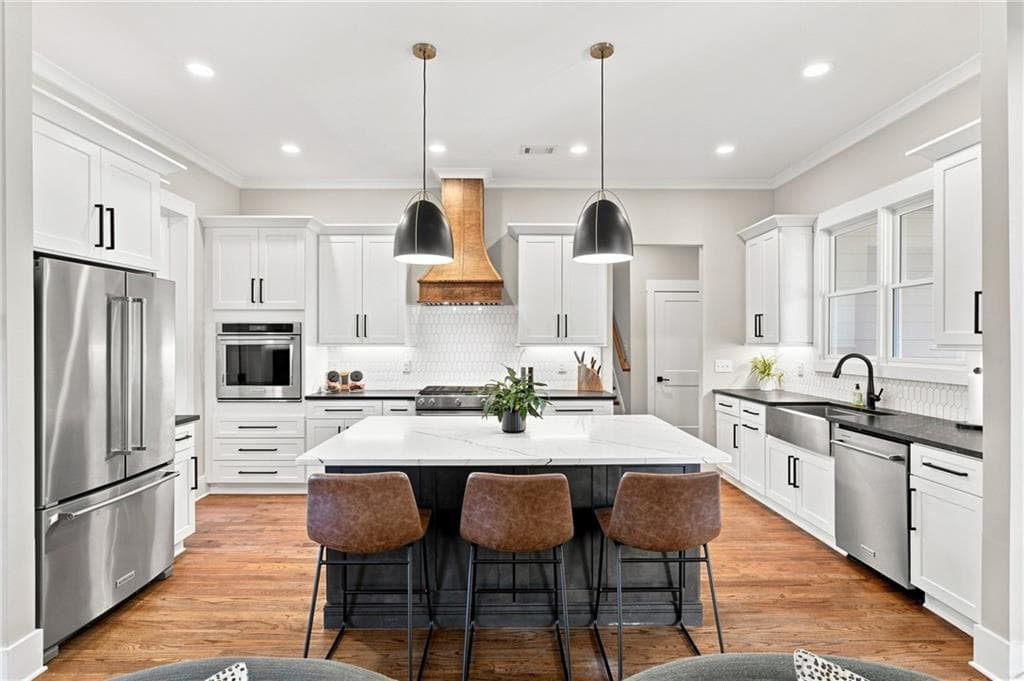 4 bedroom, 5 bathroom, 3,864 sq ft single family residence for sale at 292 Arnold Mill Road, Woodstock, GA 30188 — photo 10
