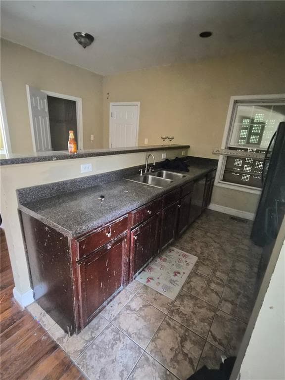 3 bedroom, 3 bathroom, 1,628 sq ft single family residence for sale at 931 Hall Street, Atlanta, GA 30318 — photo 5