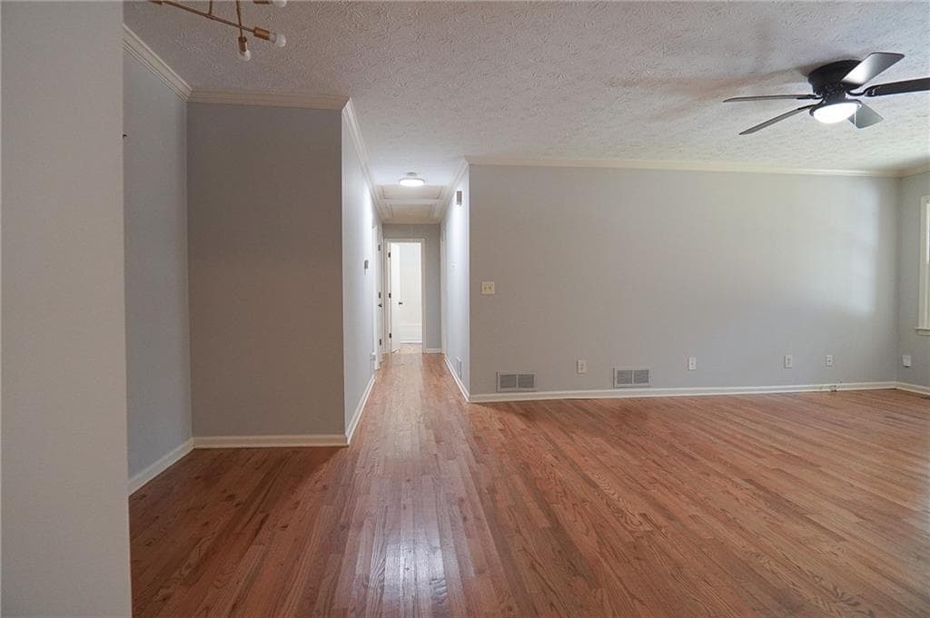 3 bedroom, 2 bathroom, 1,461 sq ft single family residence for sale at 3676 Lenora Church Road, Snellville, GA 30039 — photo 7