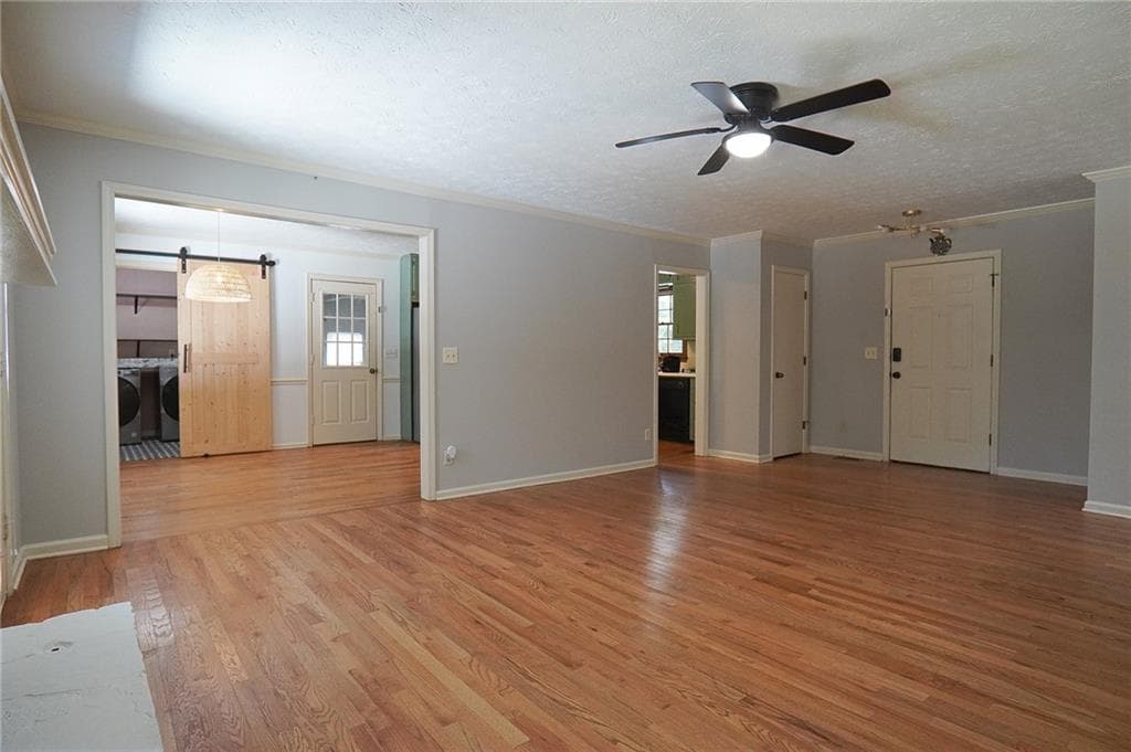 3 bedroom, 2 bathroom, 1,461 sq ft single family residence for sale at 3676 Lenora Church Road, Snellville, GA 30039 — photo 4