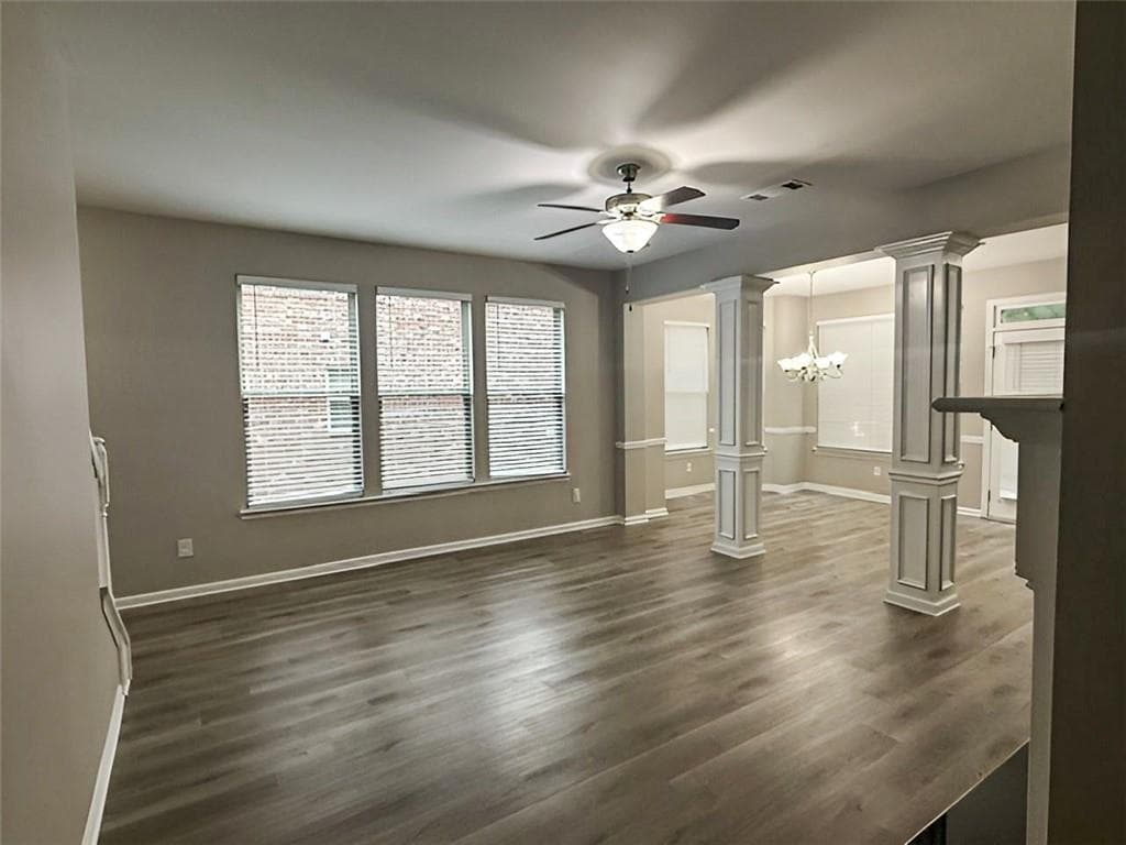 3 bedroom, 3 bathroom, 1,994 sq ft townhouse for sale at 3902 Brockenhurst Drive, Buford, GA 30519 — photo 10
