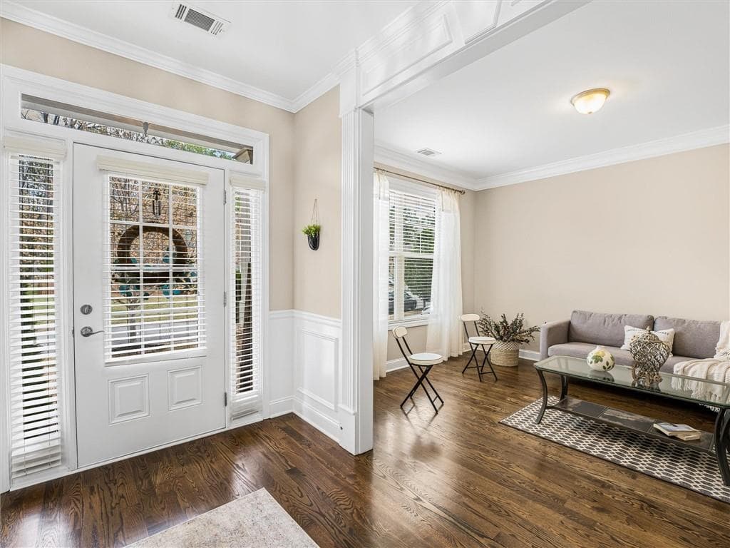 5 bedroom, 4 bathroom, 3,236 sq ft single family residence for sale at 2297 Roberts View Trail, Buford, GA 30519 — photo 5