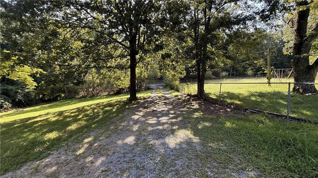 3 bedroom, 2 bathroom, 1,632 sq ft single family residence for sale at 80 John ingram rd, Silver Creek, GA 30173 — photo 6