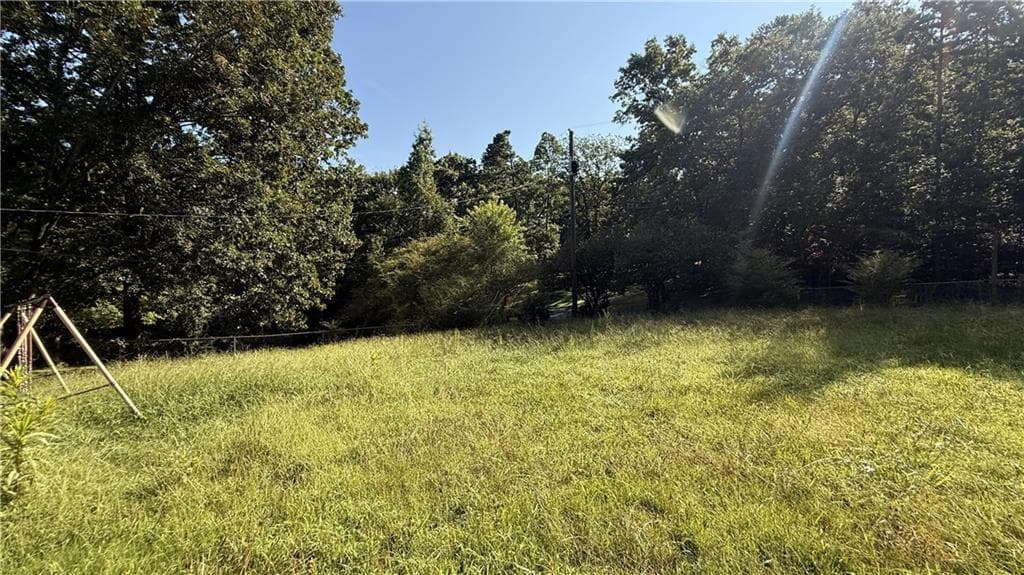 3 bedroom, 2 bathroom, 1,632 sq ft single family residence for sale at 80 John ingram rd, Silver Creek, GA 30173 — photo 8
