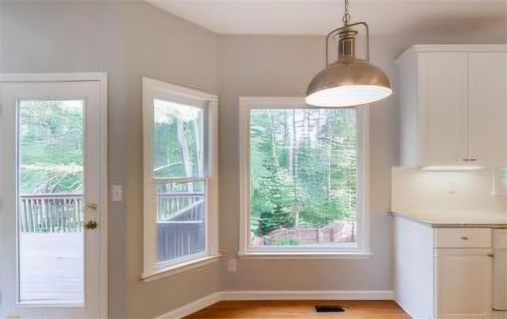 4 bedroom, 3 bathroom, 3,750 sq ft single family residence for sale at 1714 Lake Heights Circle, Dacula, GA 30019 — photo 2