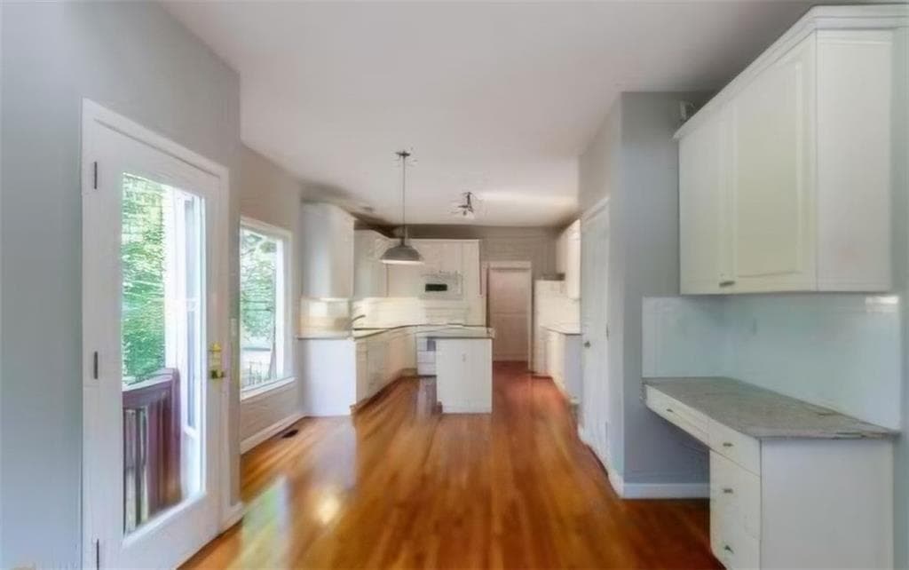 4 bedroom, 3 bathroom, 3,750 sq ft single family residence for sale at 1714 Lake Heights Circle, Dacula, GA 30019 — photo 5