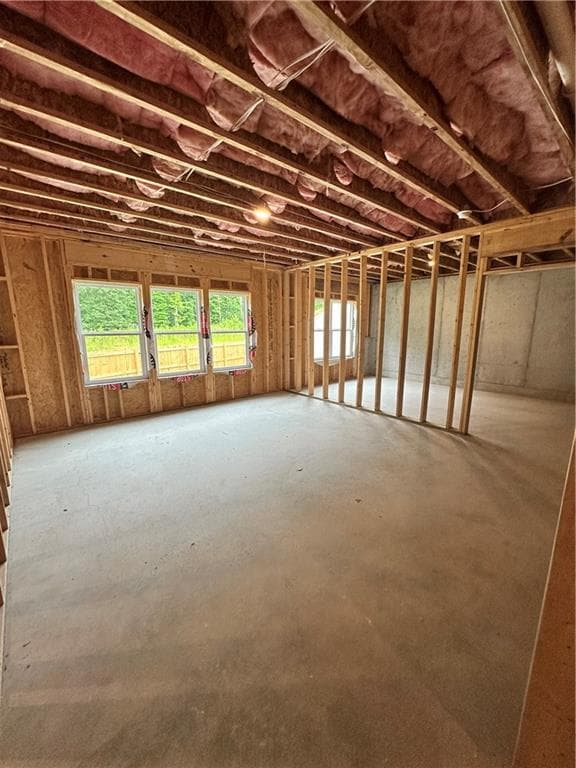 4 bedroom, 3 bathroom, 2,923 sq ft single family residence for sale at 3301 Pepperpike Court, Loganville, GA 30052 — photo 5