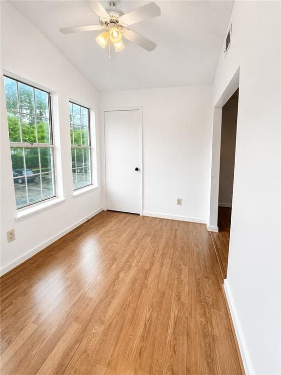 2 bedroom, 2 bathroom, 1,150 sq ft condominium for sale at 1977 Brian Way, Decatur, GA 30033 — photo 7