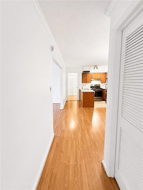2 bedroom, 2 bathroom, 1,150 sq ft condominium for sale at 1977 Brian Way, Decatur, GA 30033 — photo 8