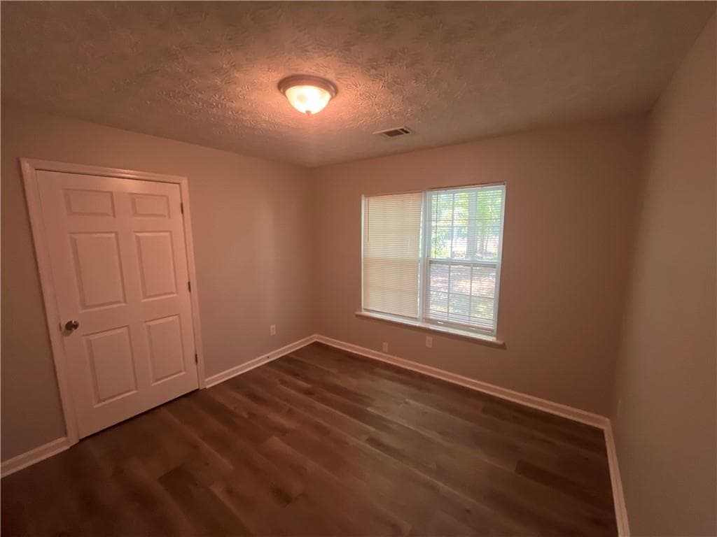 4 bedroom, 2 bathroom, 1,715 sq ft single family residence for sale at 35 Creekview Court, Covington, GA 30016 — photo 10