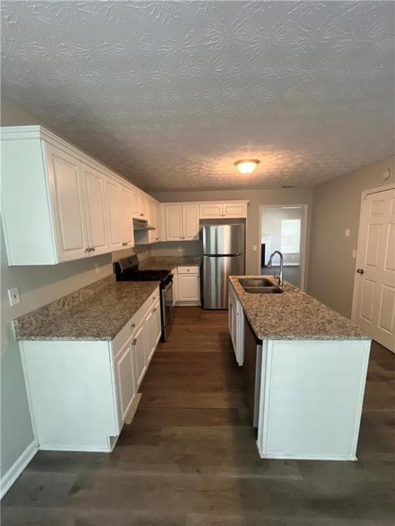 4 bedroom, 2 bathroom, 1,715 sq ft single family residence for sale at 35 Creekview Court, Covington, GA 30016 — photo 8