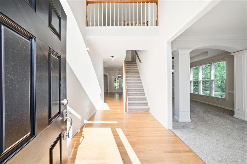 5 bedroom, 4 bathroom, 3,707 sq ft single family residence under contract at 4488 Village Springs Place, Atlanta, GA 30338 — photo 4