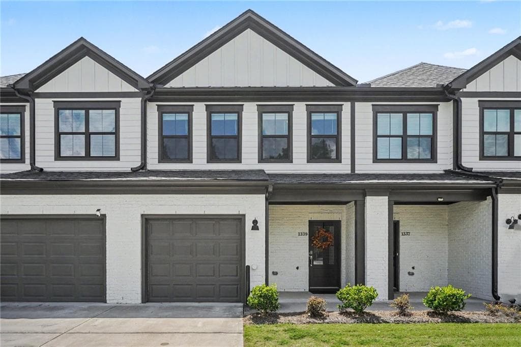 3 bedroom, 3 bathroom, 1,465 sq ft townhouse for sale at 1339 Parc Bench Road, Atlanta, GA 30316 — photo 2
