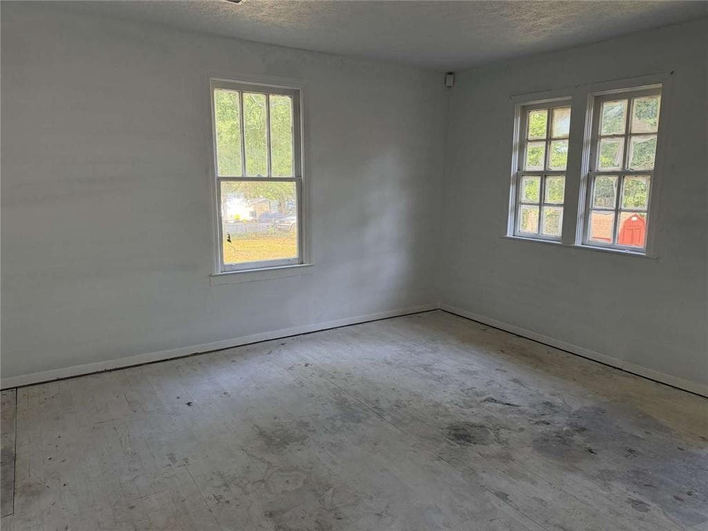 3 bedroom, 2 bathroom, 1,283 sq ft single family residence under contract at 53 Howell Drive, Atlanta, GA 30331 — photo 7