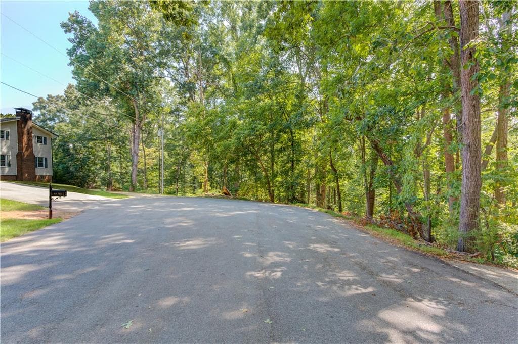 unimproved land for sale at 4300 Holiday Heights Drive, Oakwood, GA 30566 — photo 2
