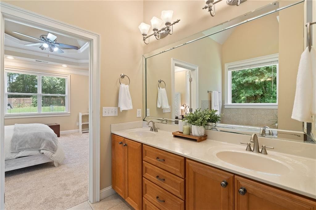 4 bedroom, 3 bathroom, 2,612 sq ft single family residence under contract at 1109 Sequoia Trail, Mcdonough, GA 30252 — photo 10