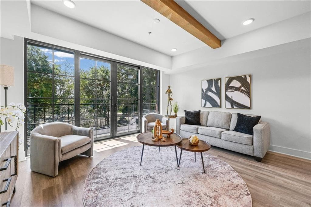 1 bedroom, 1 bathroom, 981 sq ft condominium for rent at 346 Peters Street 203, Atlanta, GA 30313 for $2,595 a month — photo 3