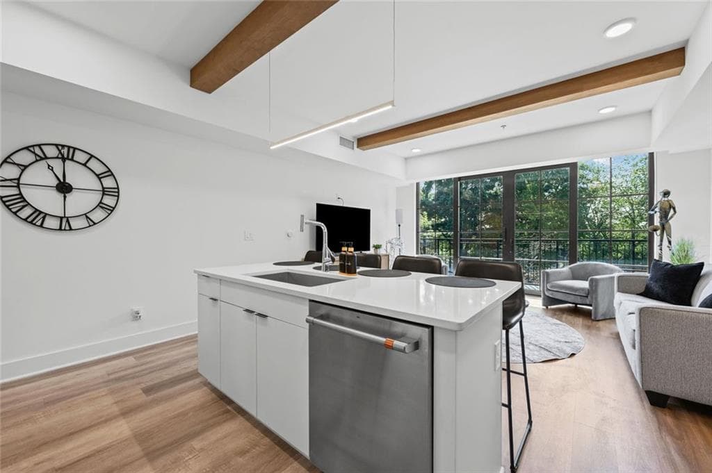 1 bedroom, 1 bathroom, 981 sq ft condominium for rent at 346 Peters Street 203, Atlanta, GA 30313 for $2,595 a month — photo 6
