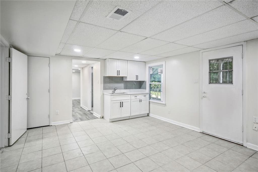1 bedroom, 1 bathroom, 1,147 sq ft apartment for rent at 3530 miller farms Lane, Duluth, GA 30096 for $1,750 a month — photo 2