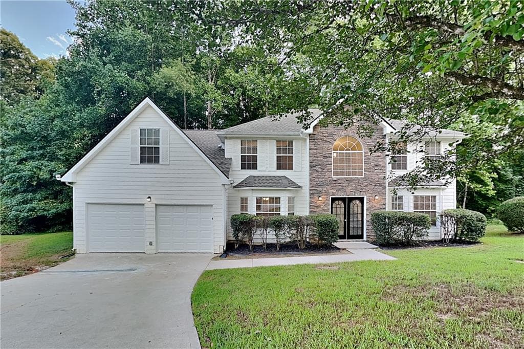 4 bedroom, 3 bathroom, 2,813 sq ft single family residence for rent at 3111 Mineral Ridge Lane, Stone Mountain, GA 30087 for $2,300 a month — photo 1 of 24
