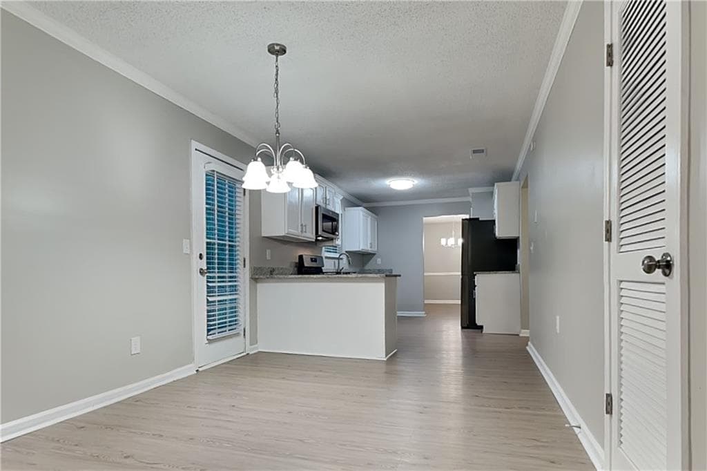 4 bedroom, 3 bathroom, 2,813 sq ft single family residence for rent at 3111 Mineral Ridge Lane, Stone Mountain, GA 30087 for $2,300 a month — photo 5