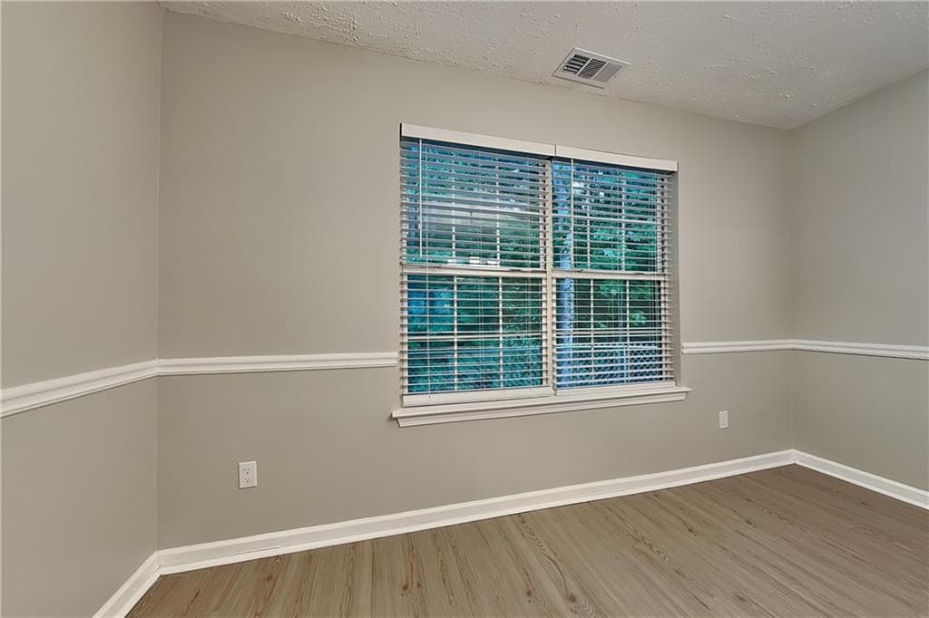 4 bedroom, 3 bathroom, 2,813 sq ft single family residence for rent at 3111 Mineral Ridge Lane, Stone Mountain, GA 30087 for $2,300 a month — photo 7