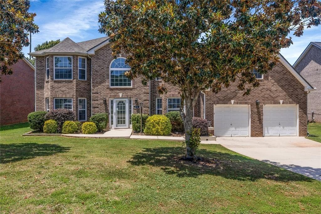 5 bedroom, 4 bathroom, 4,068 sq ft single family residence under contract at 712 Walton Drive, Mcdonough, GA 30253 — photo 2