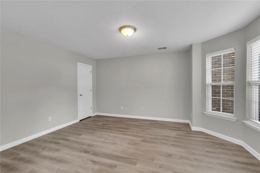 5 bedroom, 4 bathroom, 4,068 sq ft single family residence under contract at 712 Walton Drive, Mcdonough, GA 30253 — photo 3