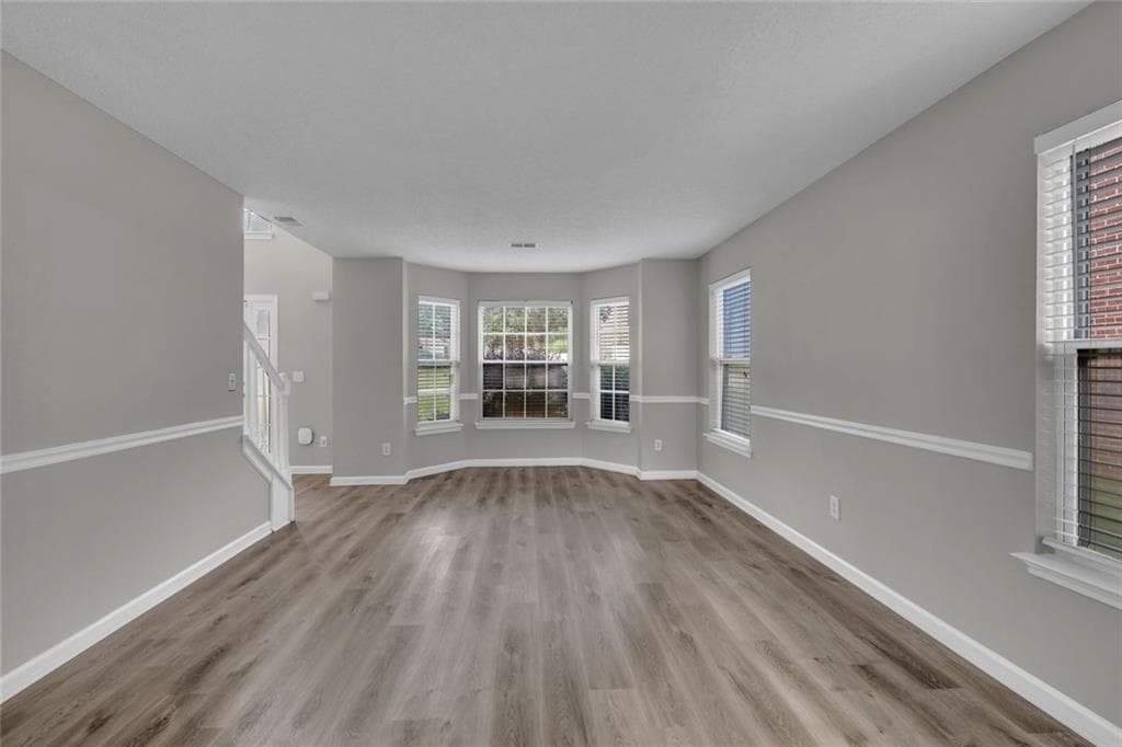5 bedroom, 4 bathroom, 4,068 sq ft single family residence under contract at 712 Walton Drive, Mcdonough, GA 30253 — photo 7